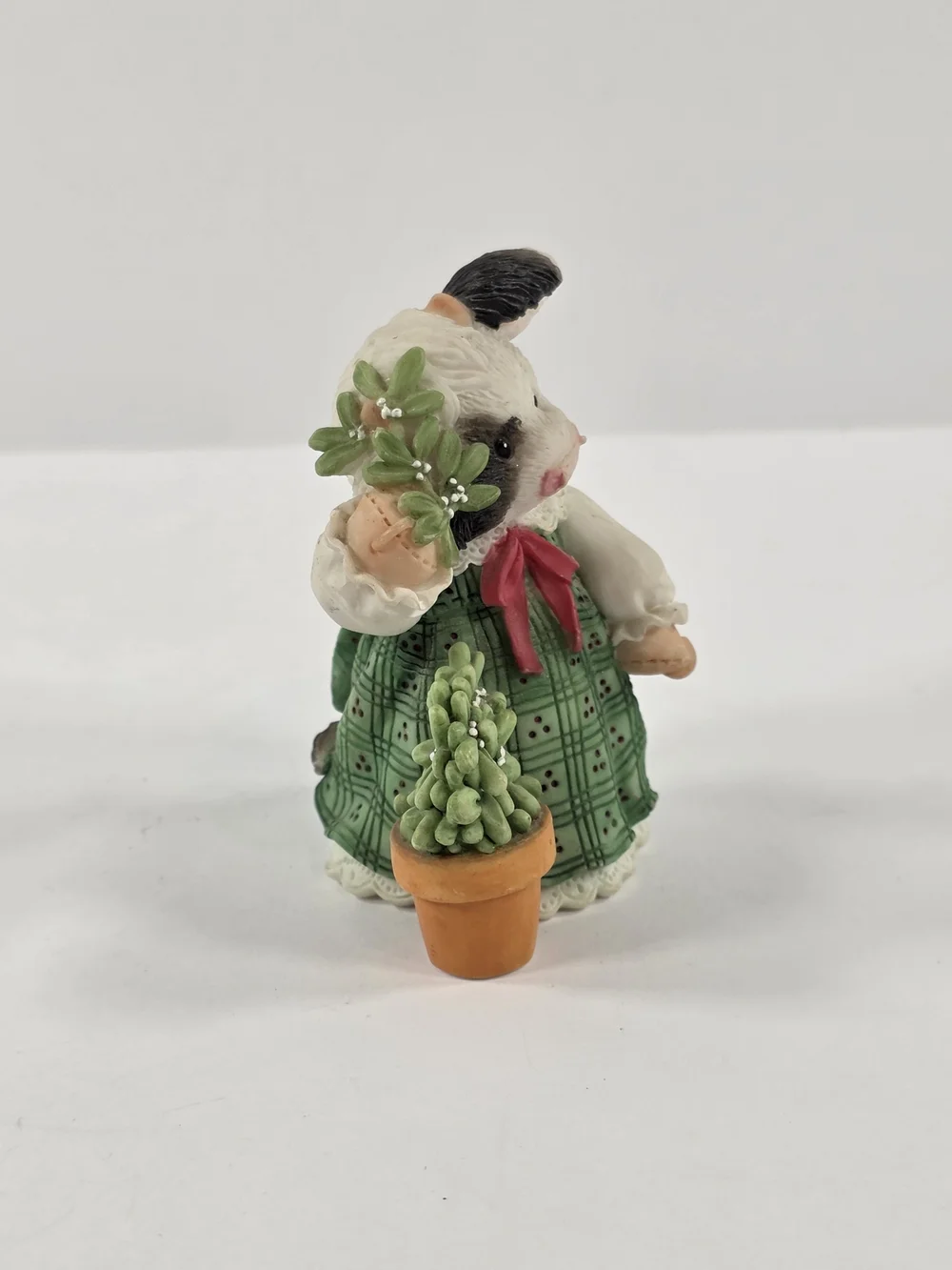 1996 ENESCO MARY'S MOO MOOS DECEMBER KISS MOO Mistletoe BRANDED NO. 850MM207